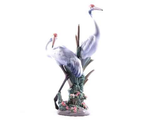 Lladro ceramic group - Courting Cranes - model 1611, 27.5cm.Condition report:There is some glue-type residue between the cran
