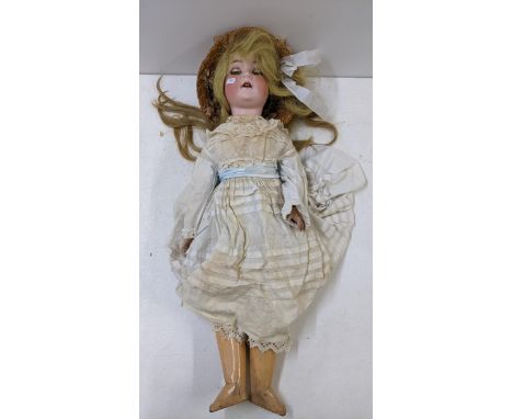 A Helbach Koppelsdorf 312 doll with size 8 head and Seyfarth and Reinhardt logoLocation:A4BIf there is no condition report sh