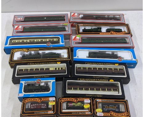 Boxed 00 gauge model railway accessories to include a Mainline Railways Collett Class locomotive, a Mainline Railways 230 1 C