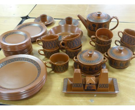 ROYAL WORCESTER SCOTTIE WILSON CROWN WARE PART DINNER AND TEA SERVICE (LARGE QTY. UNUSED)