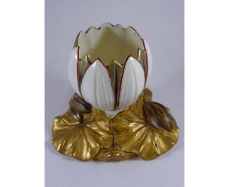 ROYAL WORCESTER LILY PAD VASE
