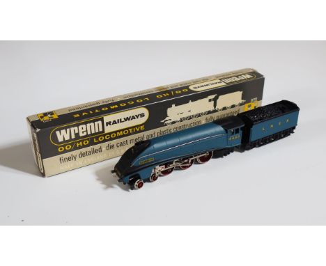 A Wrenn Railways OO/HO Gauge W2210 4-6-2 Mallard in LNER Garter Blue 4468. Near mint in box with packing rings, coupling and 