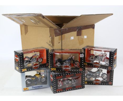 Collection of approximately 40 Maisto 1:18 scale motorbikes, to include Harley Davidson 1986 FLST Heritage Softail Evolution,