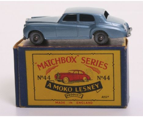 Matchbox Moko Lesney 44a Rolls Royce Silver Cloud, metallic light blue body, silver trim, metal wheels  in near mint  conditi