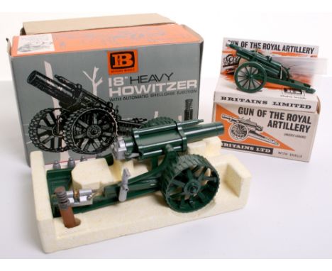 Two Britains Guns 9710 Gun Of The Royal Artillery,gloss green diecast gun, missiles still in packet, in near mint boxed condi