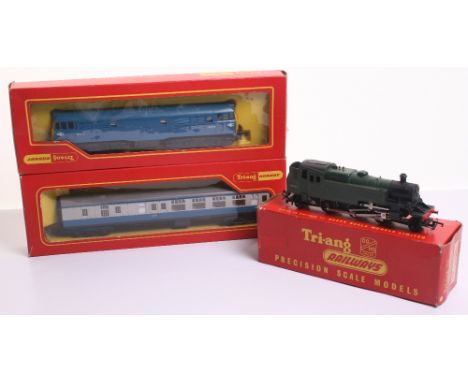 Triang Hornby Railways 00 Gauge R.59 2-4-2 Class 3MT Tank Locomotive 82004, green body, in excellent condition, with original