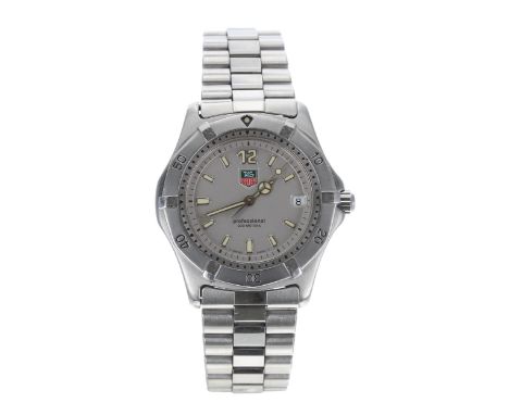 Tag Heuer Professional 200m stainless steel gentleman's wristwatch, reference no. WK2111. silvered dial, quartz, 40mm-** with