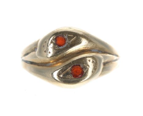 9ct gem set serpent snake design ring, width 13mm, 3.5gm, ring size Q/R 