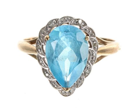 9ct pear shaped blue topaz and diamond ring, 15mm, 3.2gm, ring size O 