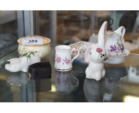 A mixed group of ceramic items to include a Royal Worcester Blush Ivory jar and cover, model of a pig and various other ceram