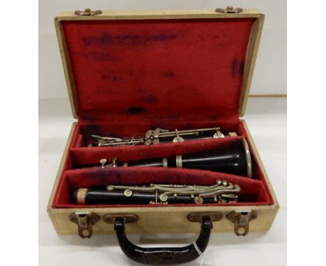 A Selmer Console clarinet in a vintage shagreen case Condition Report: Available upon request