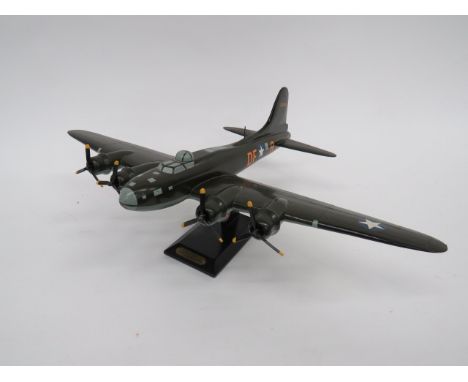 USAF B17 Flying Fortress 1/54th Scale Wooden Aircraft ModelThis large model depicts the B17 in North West Europe colours. Com