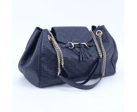 Gucci Emily Large Guccissima Black Leather Shoulder Bag. Light fine golden hardware. Double chain straps with leather shoulde