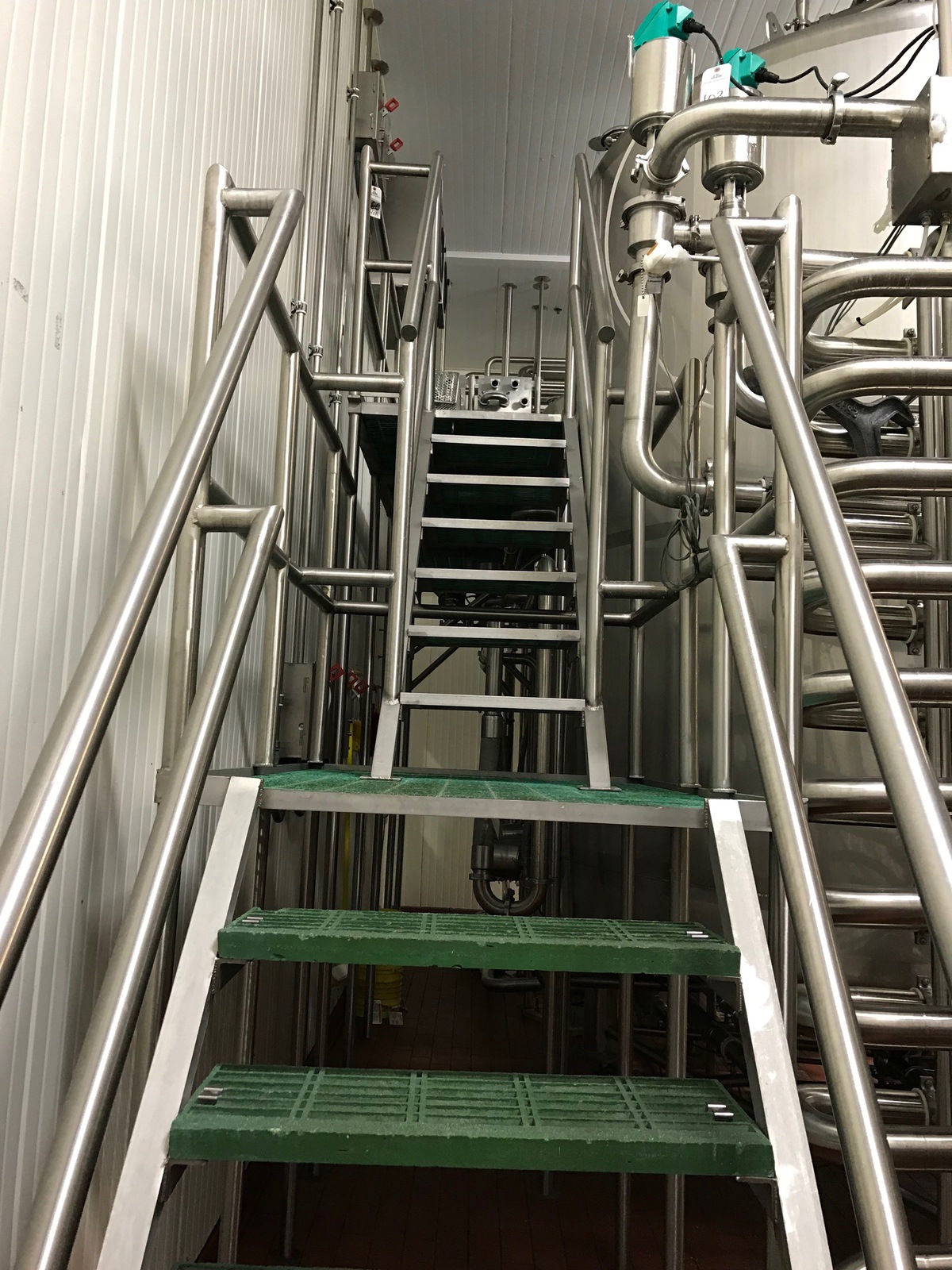 Stainless Steel Tank Platform with Chemgrate Deck, 3ftW x 12ftL x 114in