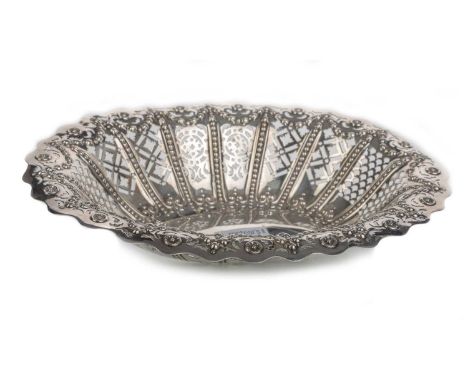VICTORIAN SILVER BREAD BASKET, MARTIN HALL & CO., SHEFFIELD 1897 of oval form with pierced and embossed sides28cm wideQty: 34