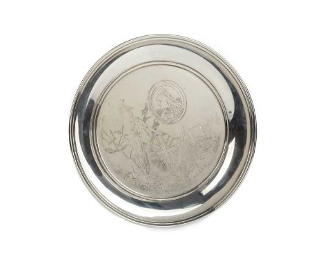 LIMITED EDITION SILVER JOHN SPENCER CHURCHILL DISH, ROBERT & DORE, BIRMINGHAM 1972 no 1610/1700 engraved with image of Britan