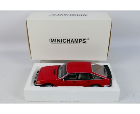 Minichamps - A boxed Minichamps #107138401 1:18 scale 1986 Rover Vitesse 3.5 V8. The model in red appears to be in Mint condi