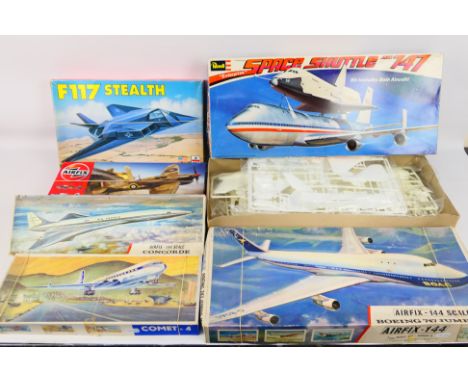 Airfix - Revell - Esci - 6 x aircraft model kits including Space Shuttle and 747 in 1:144 scale, Boeing 747 in 1:144 scale, F