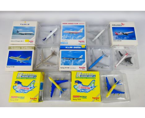 Herpa Wings - A collection of boxed aircraft models in 1:50 scale including KLM Asia Boeing 747-400 City Of Mexico # 511216, 