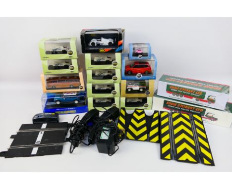 Oxford - Atlas - Scalextric - Diecast - A collection of Oxfords diecast vehicles including several 1/76 scale Thompson Refuel