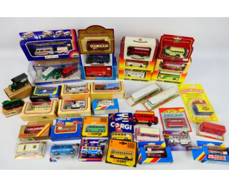 Matchbox - Majorette - Siku - Oxford Diecast - Lledo - Others - A mixed group of boxed and unboxed diecast model vehicles in 