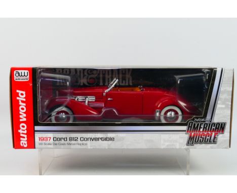 Auto World - A boxed 1:18 scale Auto World #AMM1014/06 'Road & Track' 1937 Cord 812 Convertible. The model appears to be in M