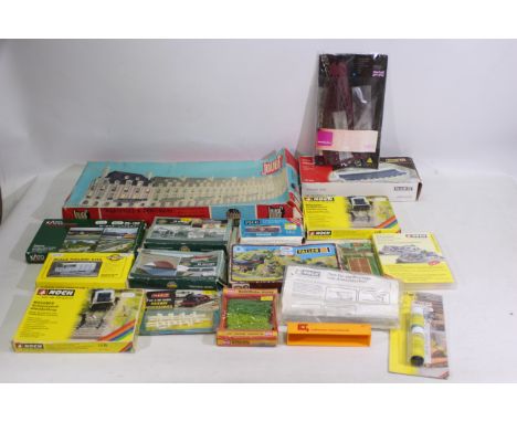 Jouef, Faller, Noch, Kato, Peco, Other - A collection of boxed scenic model railway items - Lot includes a Jouef Maquettes A 