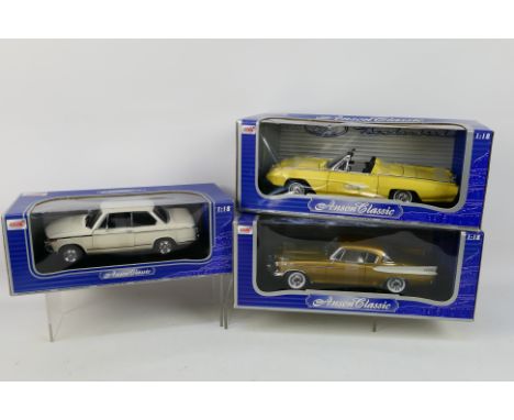 Anson - Three boxed 1:18 scale model cars from Anson. Lot consists of 'American Classics' #30334 1963 Ford Thunderbird with #