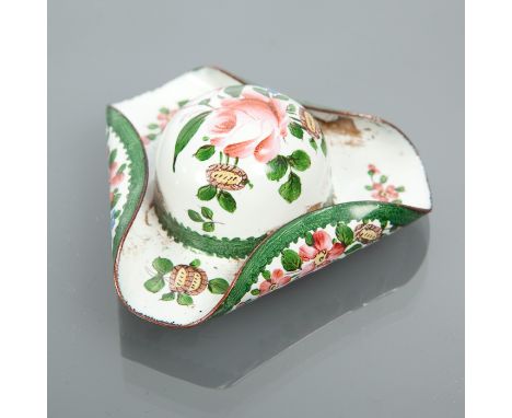 19TH CENTURY CONTINENTAL ENAMELLED PATCH BOX in the form of a lady's hat, with flowers in pink, and leaves and border in gree