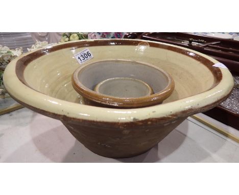 Ceramic dough bowl and two stoneware pots, D: 35 cm. Not available for in-house P&amp;P 