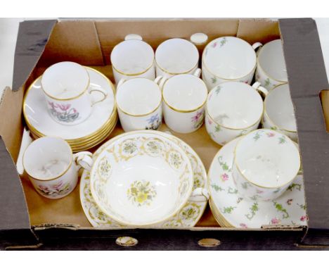 A SET OF FIVE ROYAL CROWN DERBY TEACUPS AND SAUCERS, PAINTED WITH SCATTERED ROSES, SAUCER 13.5CM D, PRINTED MARK, EARLY 20TH 