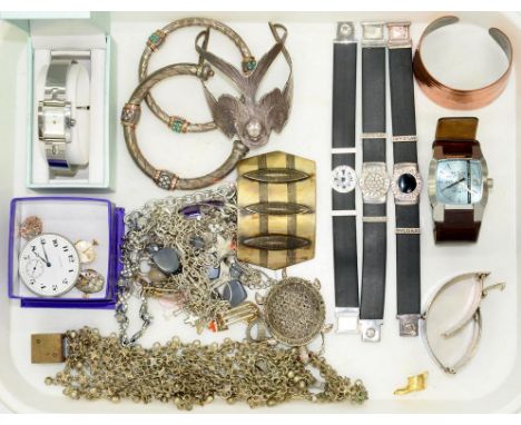 MISCELLANEOUS SILVER JEWELLERY AND OTHER ARTICLES, TO INCLUDE SILVER BANGLES, BRACELETS, TISSOT WATCH, ETC++GOOD CONDITION