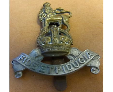 Royal Army Pay Corps WWII Issue cap badge (Bi-Metal)