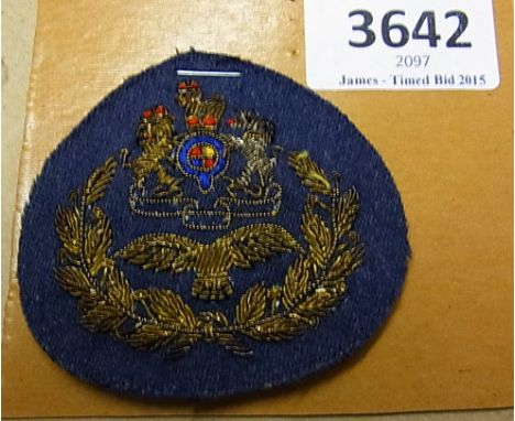 R.A.F. Warrant Officers Master Aircrew sleeve patch.