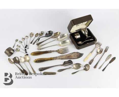 Miscellaneous silver including a boxed christening set, Birmingham hallmark, dated 1928; a pair of rat-tail tablespoons and d