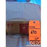 Quadrato Cintrine Glass Plates