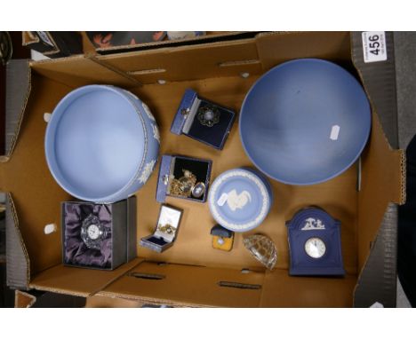 A collection of Wedgwood items to include Queens blue mantle clock, jasperware footed fruit bowl, animal themed pin trays, gl