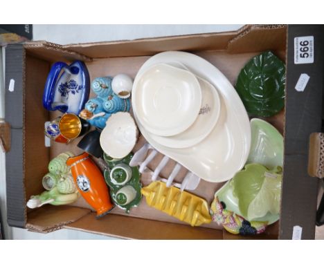 A mixed collection of ceramic items to include rare Carlton Ware condiments set in both green and blue, novelty toast racks a