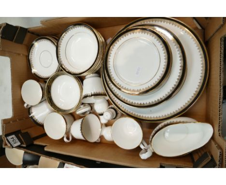 A collection of Royal Grafton Viscount patterned dinnerware to include cups, saucers, dinner plates, side plates etc