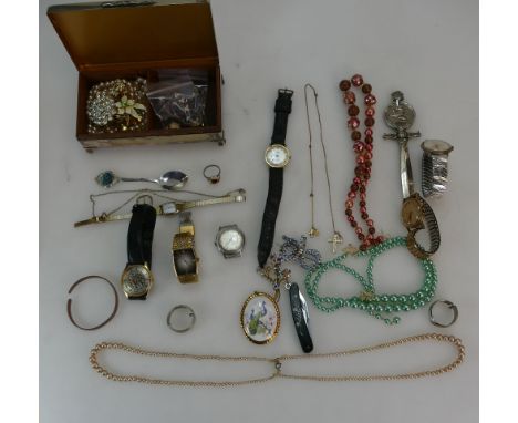 Job lot of jewellery to include 22ct. gold and 9ct. rings (1.3g at fault and 2.8g), 9ct. back and front locket, heavy silver 