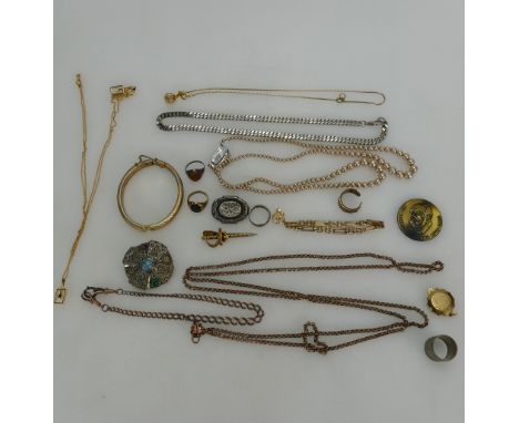 Job lot of jewellery to include - 9ct gold & onyx signet ring 3.8g gross, together with Victorian gold plated long guard chai