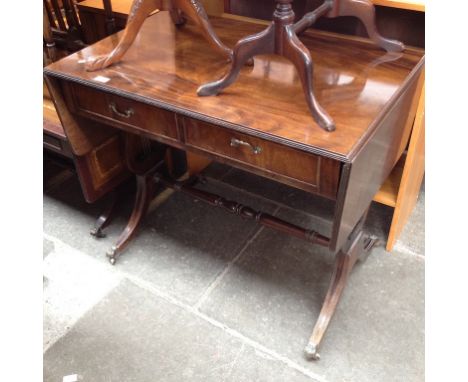 REPRO MAHOGANY SOFA TABLE