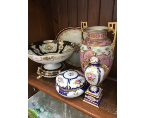 FIVE PIECES OF NORITAKE PORCELAIN