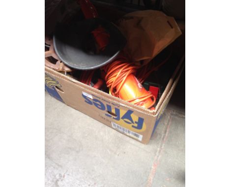 BOX WITH STRIMMER AND TOOLS