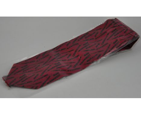 A silk tie for collectors of fountain pens