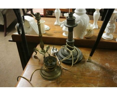 COLLECTABLES - A collection of 3 vintage/ antique brass & silver plate lamp bases for restoration.
