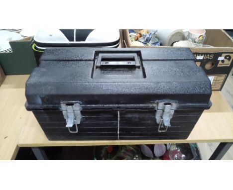 TOOLBOX WITH CONTENTS