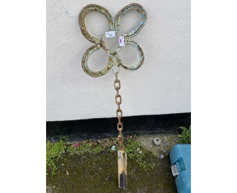 Abstract iron flower model