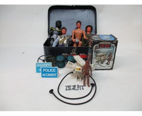 Star Wars Return of the Jedi Vehicle Maintenance Energiser No. 93430, boxed; and Action Men (four): GI Joe 1975, two figures 
