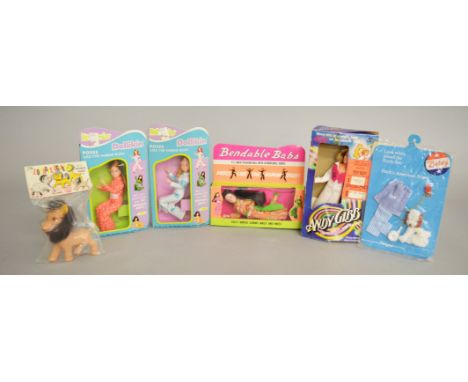 EX-SHOP STOCK: Mixed lot of vintage Fashion Dolls and similar including Ideal Andy Gibb figure, Lovable Uglies No.1486, Benda